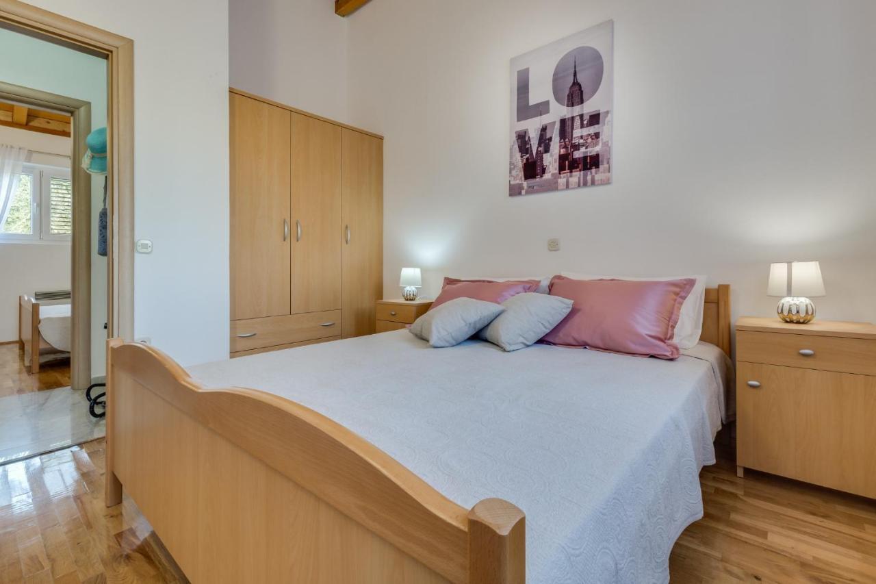 Villa Zlatni dvori Ražanac Esterno foto