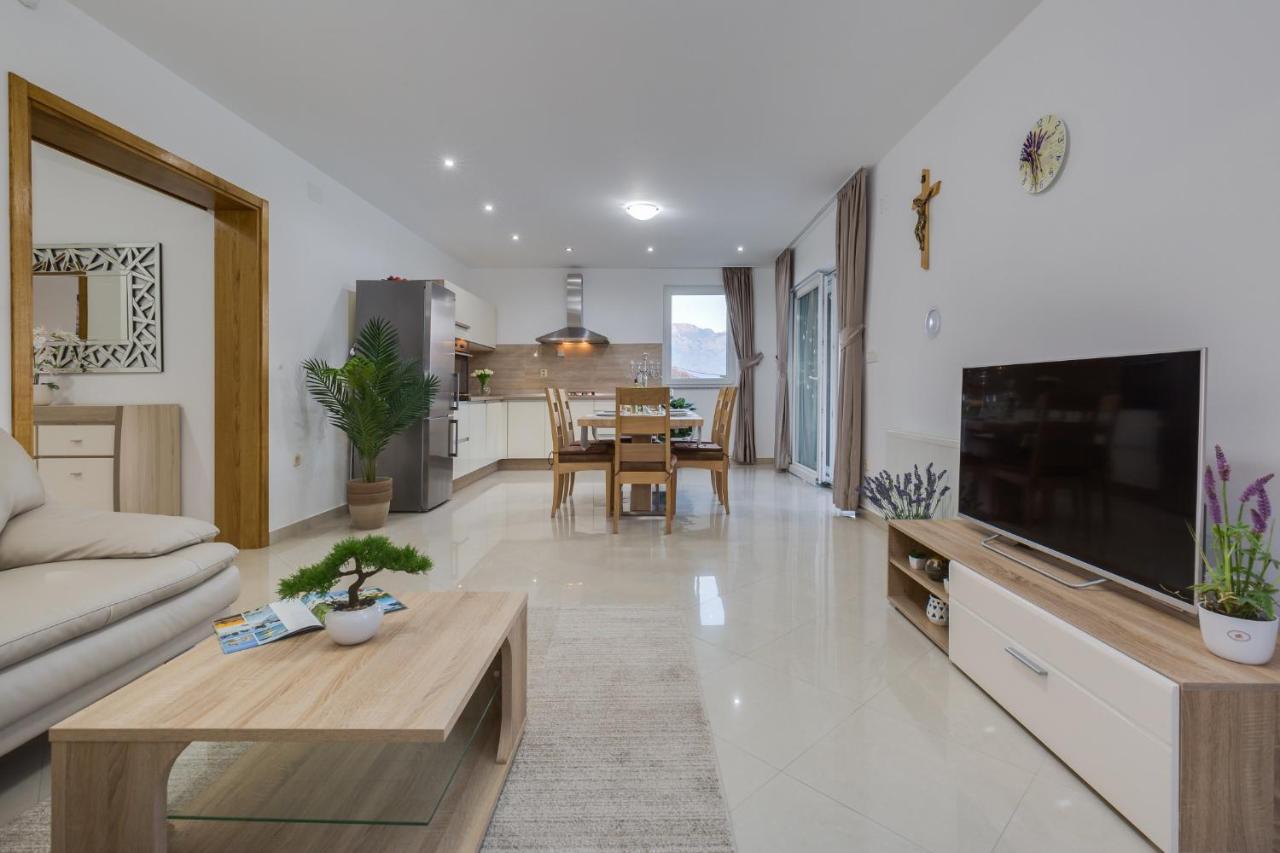 Villa Zlatni dvori Ražanac Esterno foto